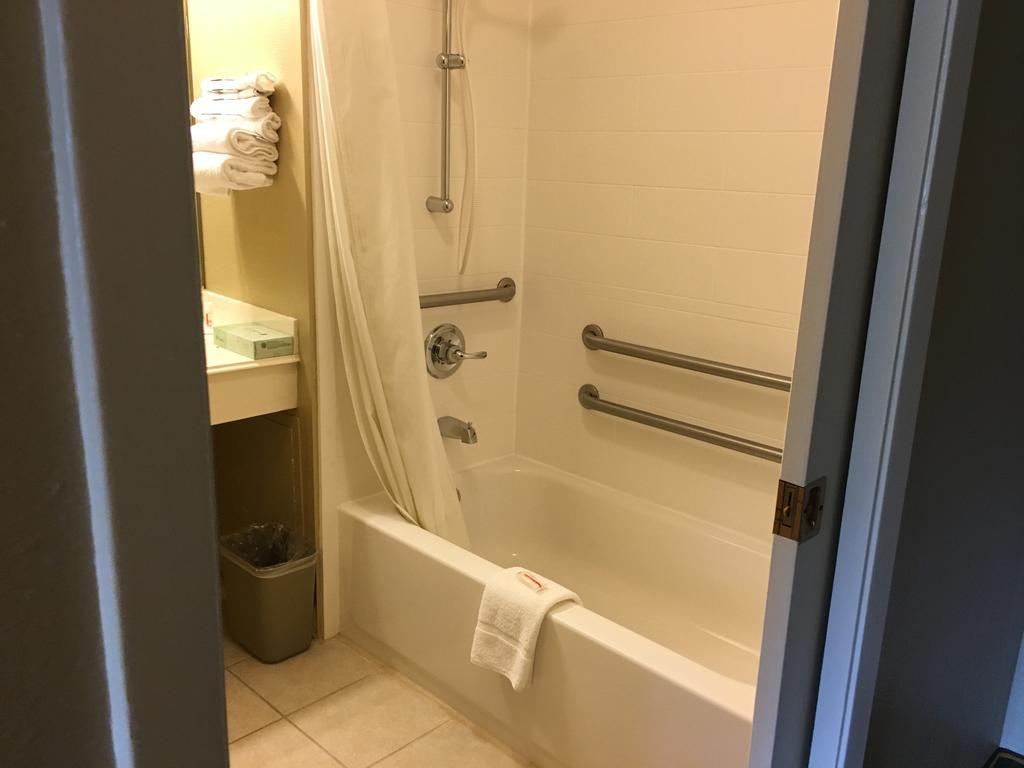 במוטל Super 8 By Wyndham ויקסבורג חדר תמונה